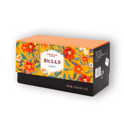 Ten Ren Tea peach oolong tea packaging, 70 g pack of 12 pyramid tea bags for hot or iced tea.